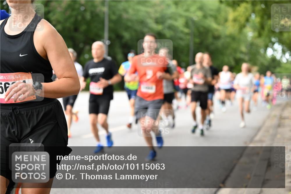 06.09.2026 - CURREX Alsterlauf Dr. Thomas Lammeyer http://msf.ph/oto/10115063 06.09.2026 09:09:32 Laufen 56 meine-sportfotos.de
