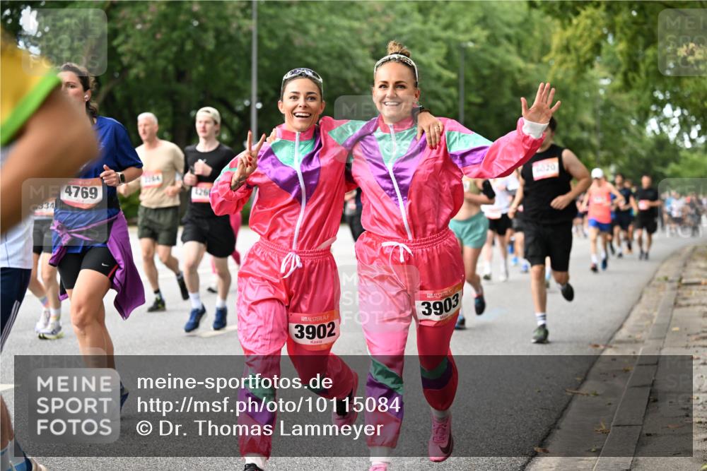 06.09.2026 - CURREX Alsterlauf Dr. Thomas Lammeyer http://msf.ph/oto/10115084 06.09.2026 09:09:41 Laufen 334, 4769, 1164, 1266, 3902, 3903 meine-sportfotos.de