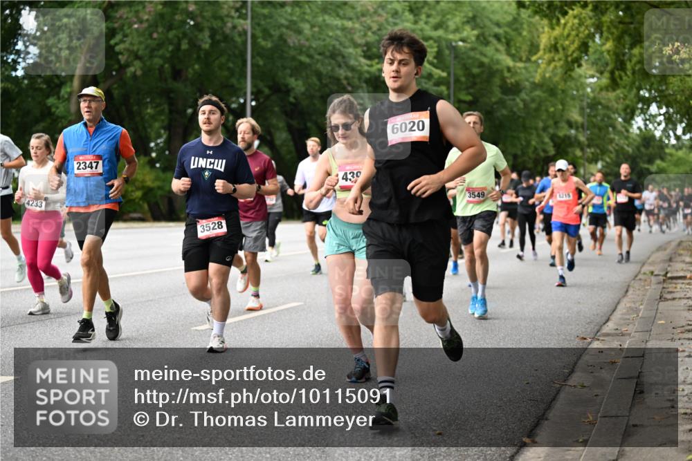 06.09.2026 - CURREX Alsterlauf Dr. Thomas Lammeyer http://msf.ph/oto/10115091 06.09.2026 09:09:43 Laufen 4233, 2347, 430, 3528, 6020, 3549, 1215 meine-sportfotos.de