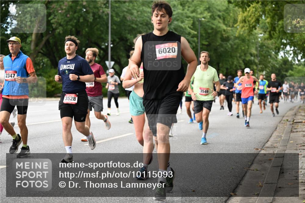 06.09.2026 - CURREX Alsterlauf Dr. Thomas Lammeyer http://msf.ph/oto/10115093 06.09.2026 09:09:43 Laufen 2347, 3528, 246, 6020, 3549, 8215 meine-sportfotos.de