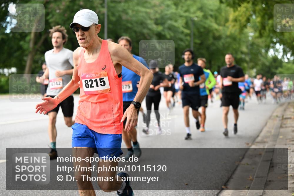 06.09.2026 - CURREX Alsterlauf Dr. Thomas Lammeyer http://msf.ph/oto/10115120 06.09.2026 09:09:47 Laufen 4742, 8215, 575 meine-sportfotos.de