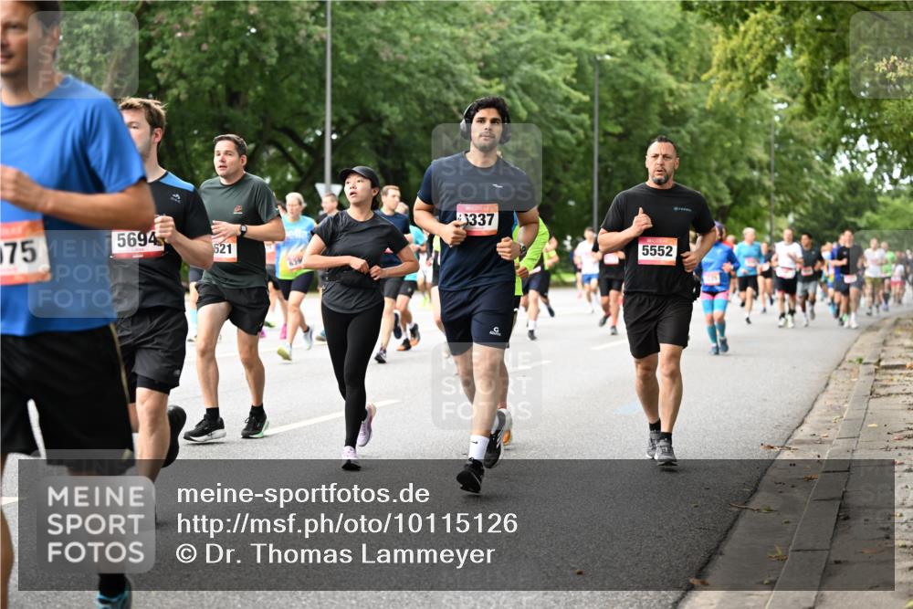 06.09.2026 - CURREX Alsterlauf Dr. Thomas Lammeyer http://msf.ph/oto/10115126 06.09.2026 09:09:48 Laufen 337, 5694, 75, 621, 5552 meine-sportfotos.de