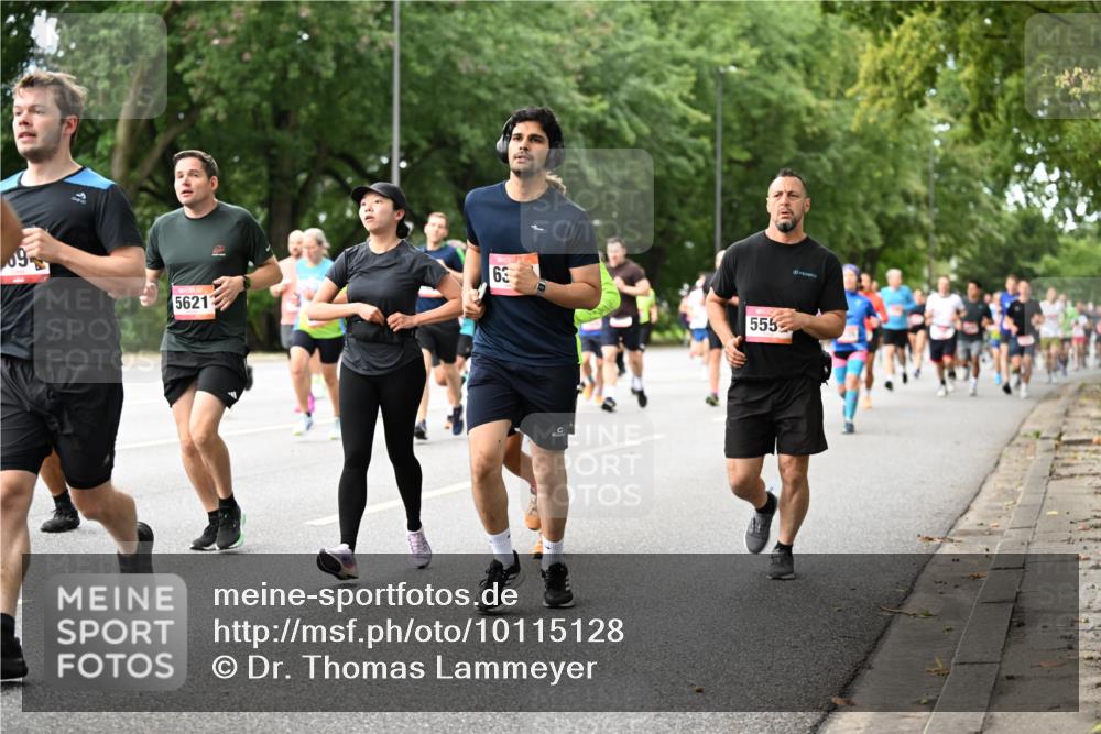06.09.2026 - CURREX Alsterlauf Dr. Thomas Lammeyer http://msf.ph/oto/10115128 06.09.2026 09:09:49 Laufen 9, 5621, 63, 555 meine-sportfotos.de