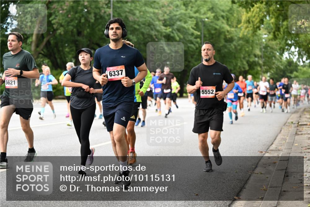 06.09.2026 - CURREX Alsterlauf Dr. Thomas Lammeyer http://msf.ph/oto/10115131 06.09.2026 09:09:49 Laufen 5621, 6337, 5552 meine-sportfotos.de