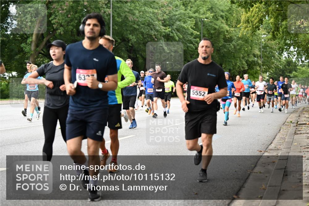 06.09.2026 - CURREX Alsterlauf Dr. Thomas Lammeyer http://msf.ph/oto/10115132 06.09.2026 09:09:49 Laufen 4250, 63, 5029, 5552 meine-sportfotos.de