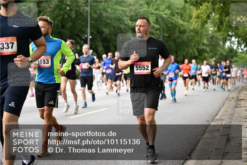 06.09.2026 - CURREX Alsterlauf Dr. Thomas Lammeyer http://msf.ph/oto/10115136 06.09.2026 09:09:50 Laufen 337, 153, 5552 meine-sportfotos.de