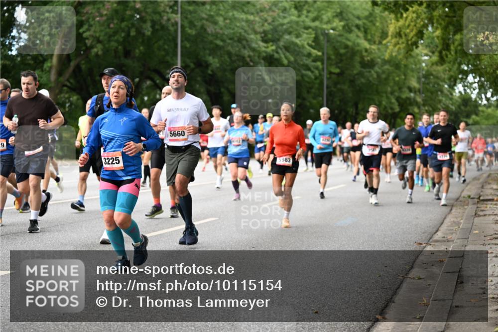 06.09.2026 - CURREX Alsterlauf Dr. Thomas Lammeyer http://msf.ph/oto/10115154 06.09.2026 09:09:53 Laufen 9, 3225, 5660, 5983, 4250, 4916 meine-sportfotos.de
