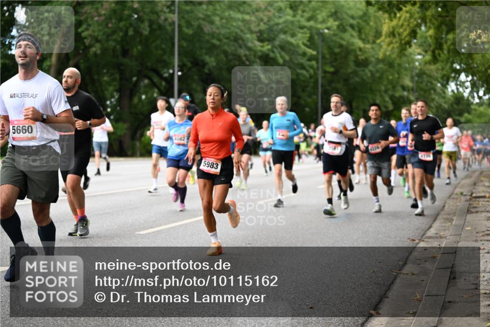 06.09.2026 - CURREX Alsterlauf Dr. Thomas Lammeyer http://msf.ph/oto/10115162 06.09.2026 09:09:54 Laufen 5660, 4082, 5983, 1926, 4316 meine-sportfotos.de