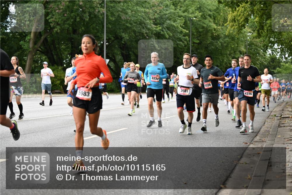 06.09.2026 - CURREX Alsterlauf Dr. Thomas Lammeyer http://msf.ph/oto/10115165 06.09.2026 09:09:55 Laufen 4267, 5983, 4021, 8230, 3591, 4326, 4316 meine-sportfotos.de