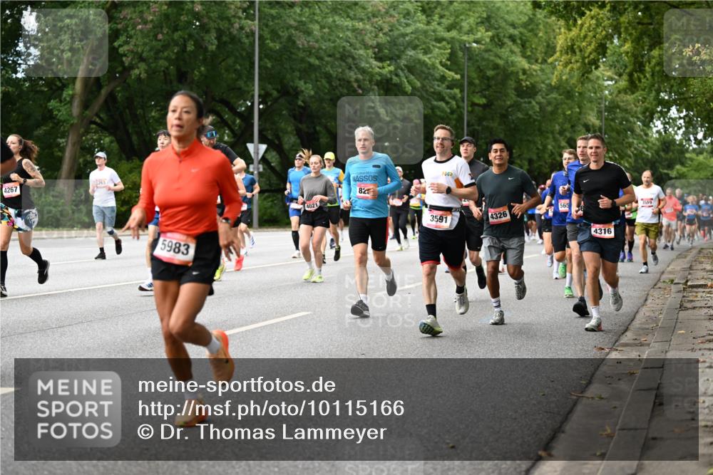 06.09.2026 - CURREX Alsterlauf Dr. Thomas Lammeyer http://msf.ph/oto/10115166 06.09.2026 09:09:55 Laufen 4267, 263, 5983, 82, 4021, 3591, 4326, 565, 4316, 3559 meine-sportfotos.de