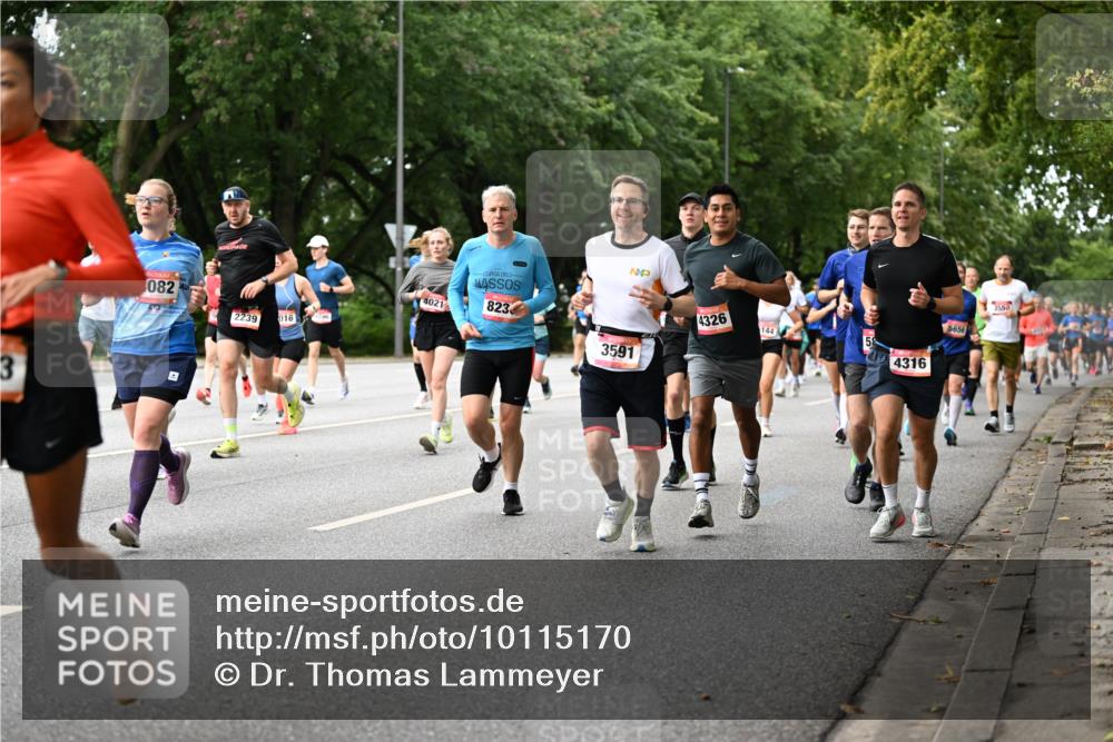 06.09.2026 - CURREX Alsterlauf Dr. Thomas Lammeyer http://msf.ph/oto/10115170 06.09.2026 09:09:55 Laufen 3, 082, 2239, 016, 4021, 823, 4326, 144, 5, 3591, 4316, 5656, 1550 meine-sportfotos.de