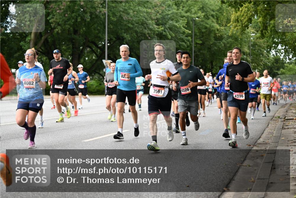 06.09.2026 - CURREX Alsterlauf Dr. Thomas Lammeyer http://msf.ph/oto/10115171 06.09.2026 09:09:55 Laufen 4082, 4021, 2239, 823, 3591, 4326, 4316, 5656, 3559 meine-sportfotos.de