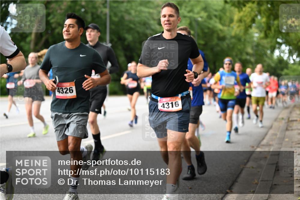 06.09.2026 - CURREX Alsterlauf Dr. Thomas Lammeyer http://msf.ph/oto/10115183 06.09.2026 09:09:57 Laufen 4326, 4316 meine-sportfotos.de