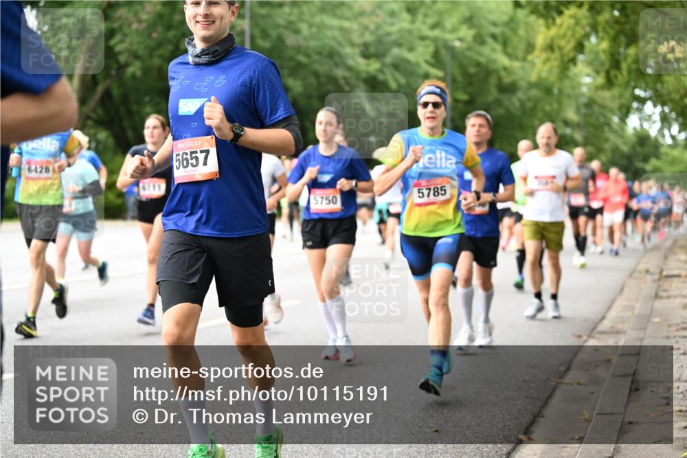 06.09.2026 - CURREX Alsterlauf Dr. Thomas Lammeyer http://msf.ph/oto/10115191 06.09.2026 09:09:59 Laufen 6428, 17, 5657, 5750, 5785 meine-sportfotos.de