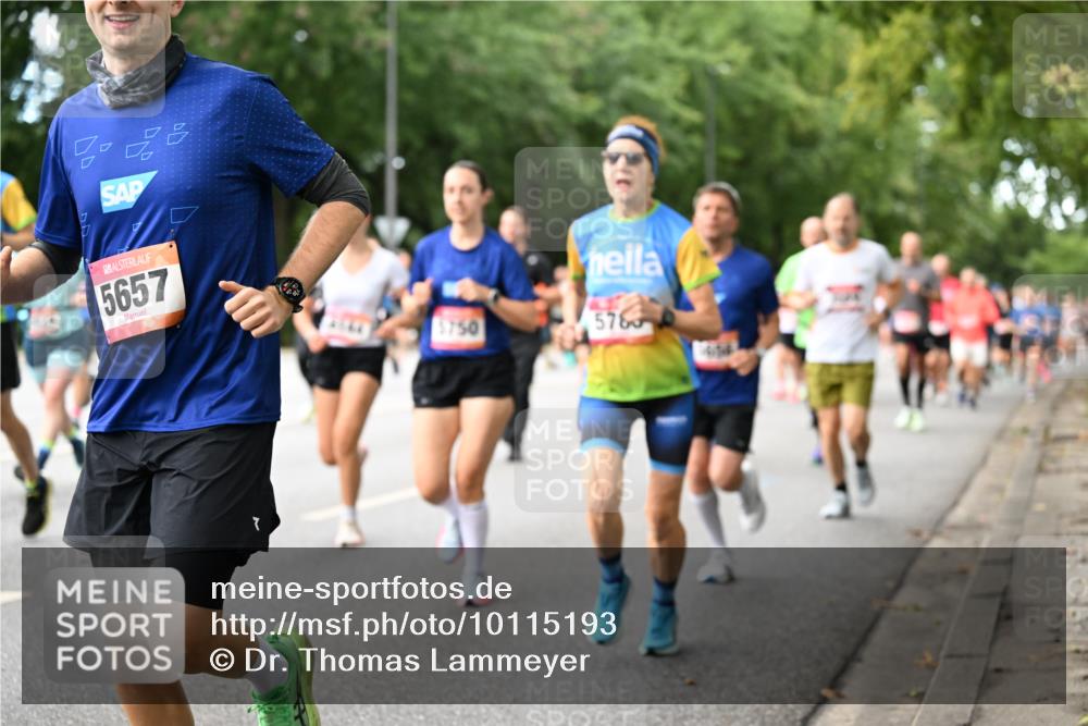 06.09.2026 - CURREX Alsterlauf Dr. Thomas Lammeyer http://msf.ph/oto/10115193 06.09.2026 09:09:59 Laufen 7, 5657, 750, 5760 meine-sportfotos.de