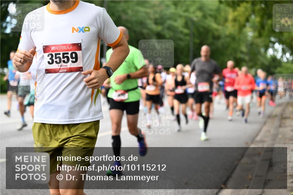 06.09.2026 - CURREX Alsterlauf Dr. Thomas Lammeyer http://msf.ph/oto/10115212 06.09.2026 09:10:01 Laufen 3559 meine-sportfotos.de