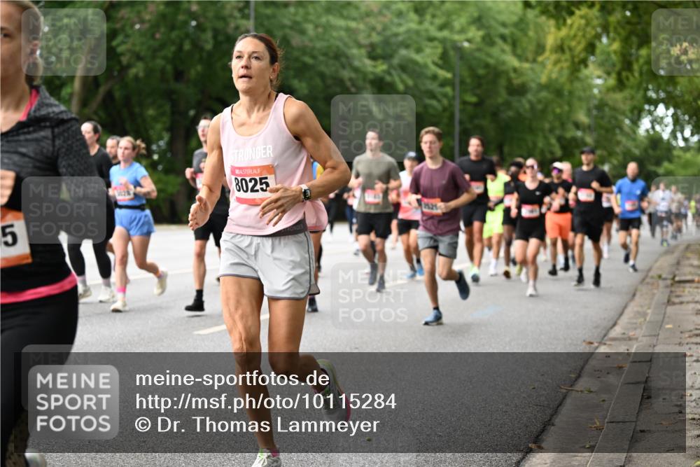 06.09.2026 - CURREX Alsterlauf Dr. Thomas Lammeyer http://msf.ph/oto/10115284 06.09.2026 09:10:12 Laufen 5, 8025 meine-sportfotos.de