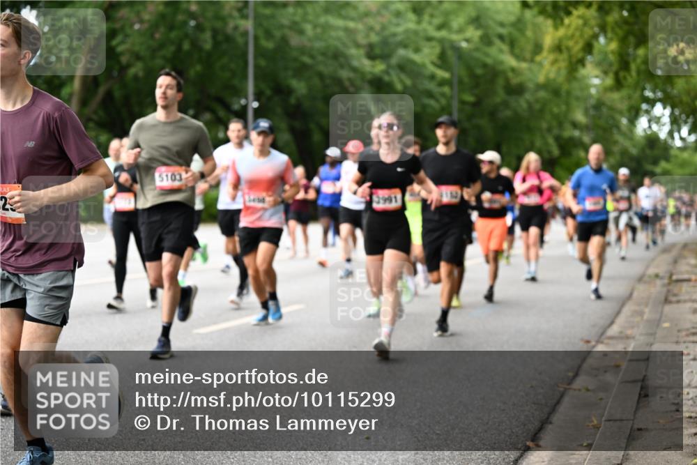 06.09.2026 - CURREX Alsterlauf Dr. Thomas Lammeyer http://msf.ph/oto/10115299 06.09.2026 09:10:15 Laufen 29, 5103, 3991 meine-sportfotos.de