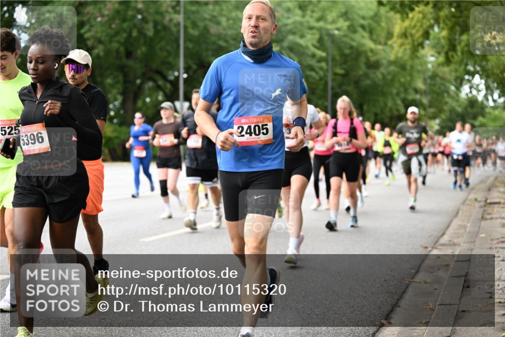 06.09.2026 - CURREX Alsterlauf Dr. Thomas Lammeyer http://msf.ph/oto/10115320 06.09.2026 09:10:18 Laufen 525, 5396, 2405 meine-sportfotos.de