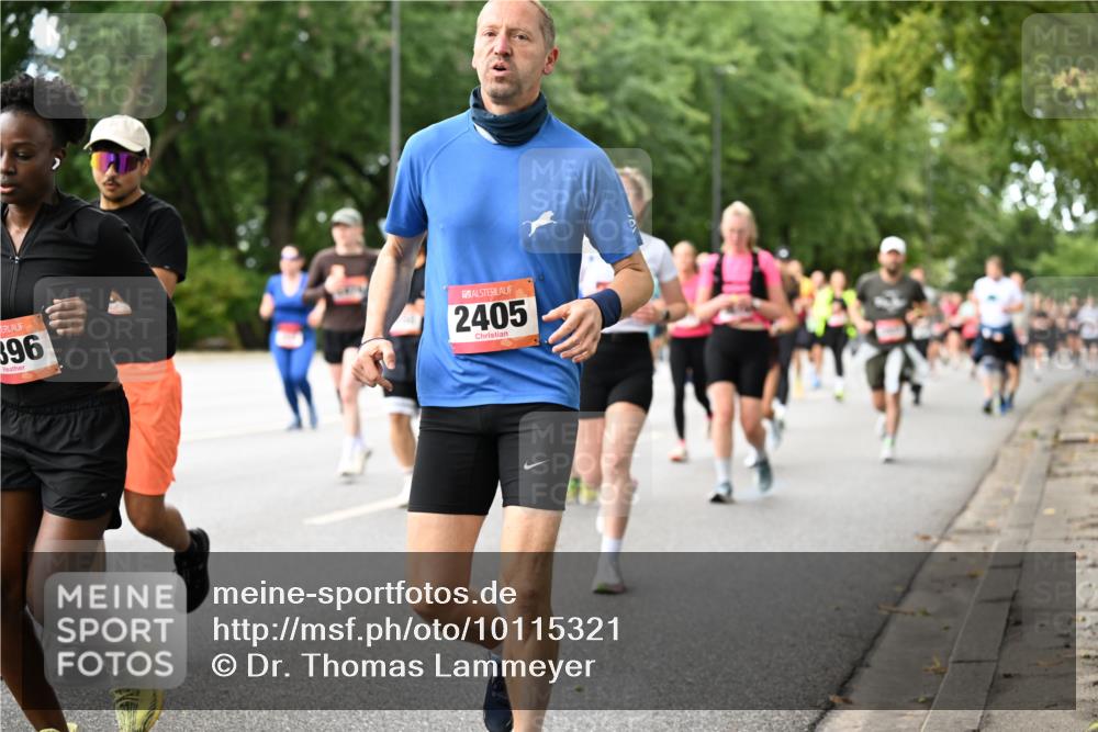 06.09.2026 - CURREX Alsterlauf Dr. Thomas Lammeyer http://msf.ph/oto/10115321 06.09.2026 09:10:18 Laufen 396, 2405 meine-sportfotos.de