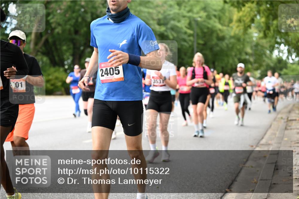 06.09.2026 - CURREX Alsterlauf Dr. Thomas Lammeyer http://msf.ph/oto/10115322 06.09.2026 09:10:18 Laufen 01, 2405, 353 meine-sportfotos.de