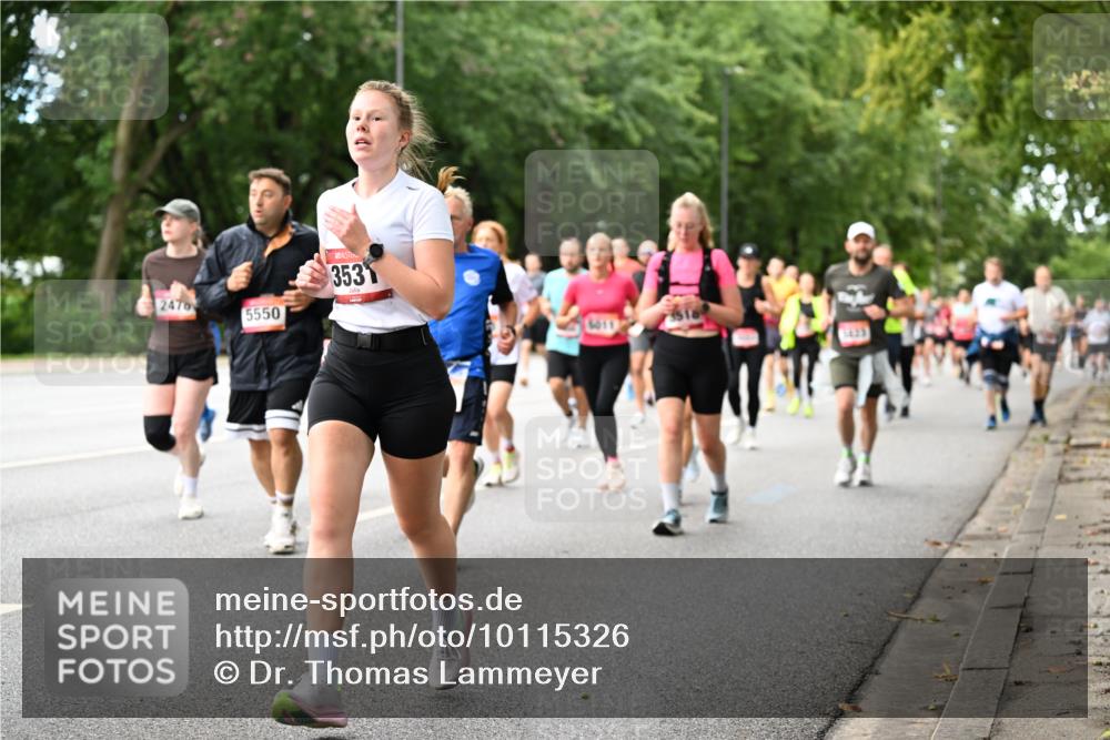 06.09.2026 - CURREX Alsterlauf Dr. Thomas Lammeyer http://msf.ph/oto/10115326 06.09.2026 09:10:19 Laufen 2470, 5550, 3531 meine-sportfotos.de