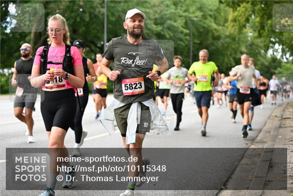 06.09.2026 - CURREX Alsterlauf Dr. Thomas Lammeyer http://msf.ph/oto/10115348 06.09.2026 09:10:22 Laufen 77, 18, 5823 meine-sportfotos.de