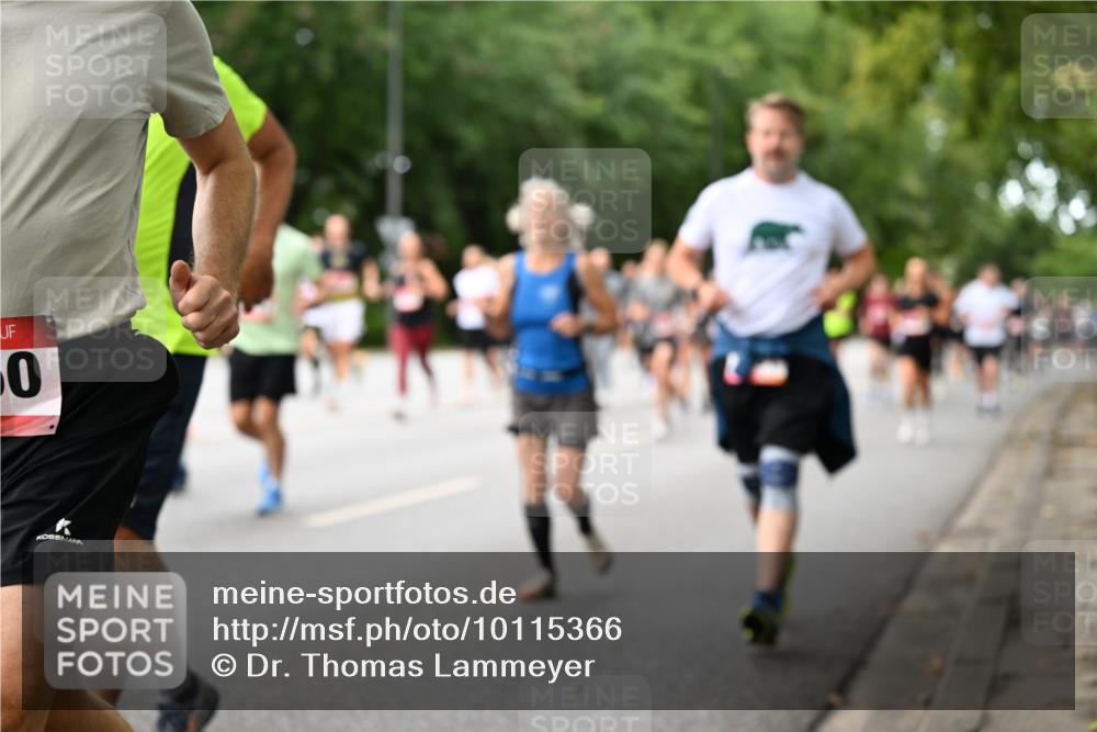 06.09.2026 - CURREX Alsterlauf Dr. Thomas Lammeyer http://msf.ph/oto/10115366 06.09.2026 09:10:25 Laufen 0 meine-sportfotos.de