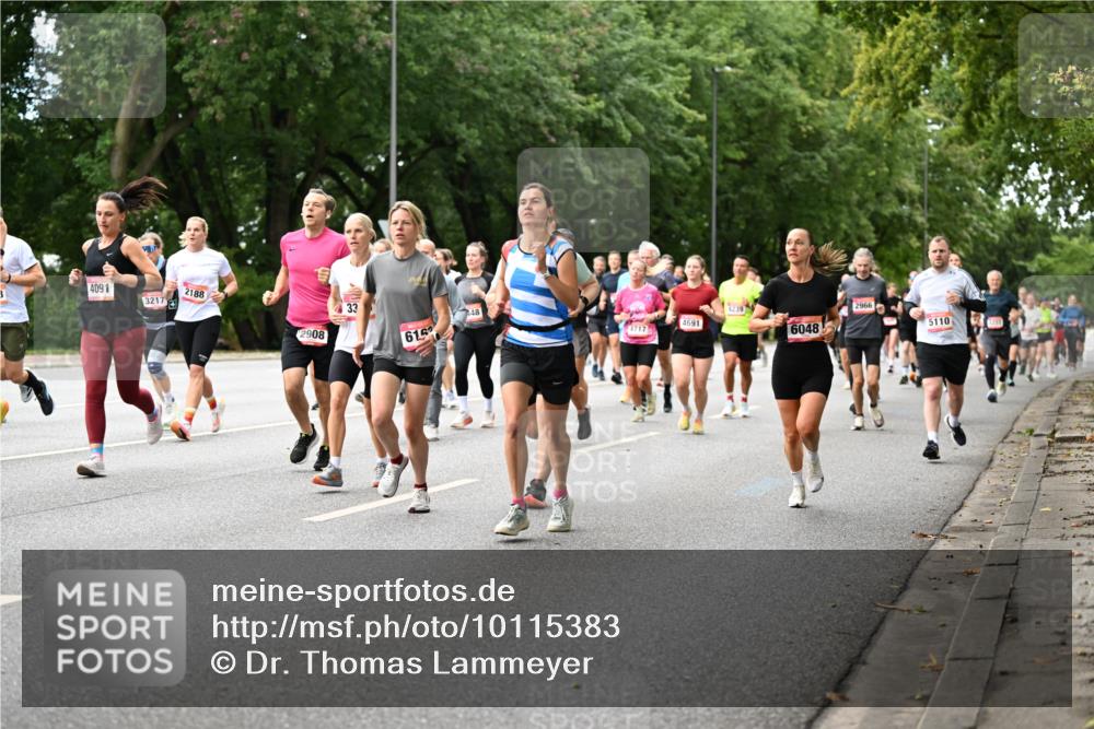 06.09.2026 - CURREX Alsterlauf Dr. Thomas Lammeyer http://msf.ph/oto/10115383 06.09.2026 09:10:28 Laufen 4091, 3217, 2188, 2908, 33, 6162, 6239, 448, 4691, 4717, 6048, 2966, 5110 meine-sportfotos.de