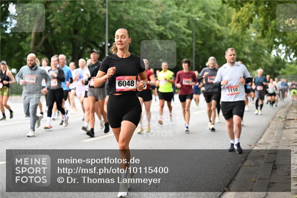 06.09.2026 - CURREX Alsterlauf Dr. Thomas Lammeyer http://msf.ph/oto/10115400 06.09.2026 09:10:30 Laufen 5360, 6048, 5110 meine-sportfotos.de