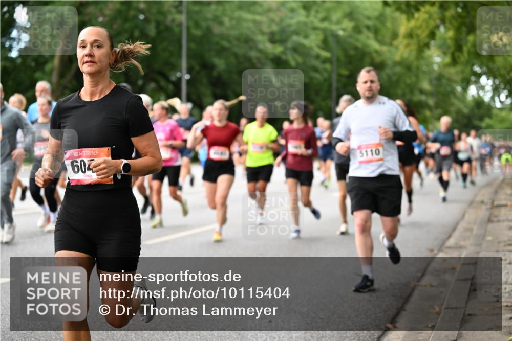 06.09.2026 - CURREX Alsterlauf Dr. Thomas Lammeyer http://msf.ph/oto/10115404 06.09.2026 09:10:30 Laufen 604, 5110 meine-sportfotos.de