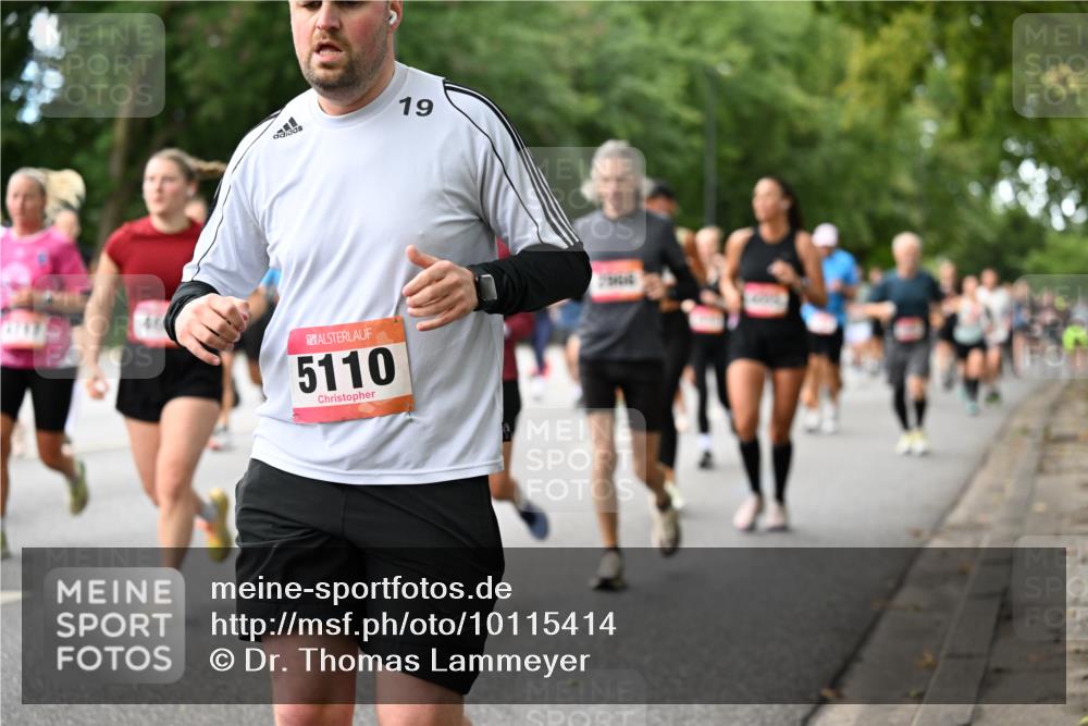 06.09.2026 - CURREX Alsterlauf Dr. Thomas Lammeyer http://msf.ph/oto/10115414 06.09.2026 09:10:32 Laufen 5110, 19 meine-sportfotos.de