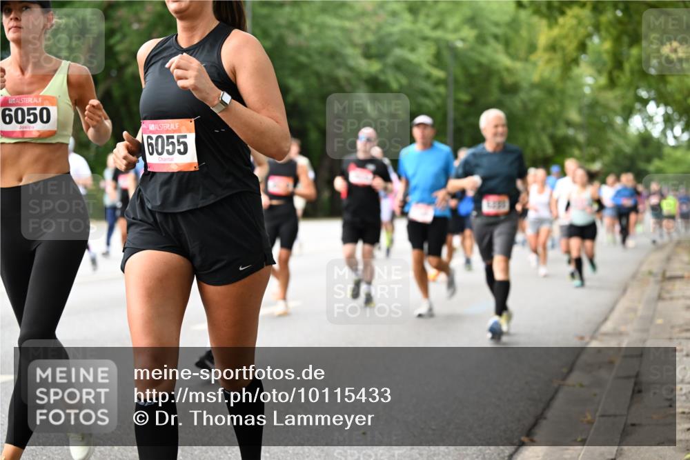 06.09.2026 - CURREX Alsterlauf Dr. Thomas Lammeyer http://msf.ph/oto/10115433 06.09.2026 09:10:34 Laufen 6050, 6055 meine-sportfotos.de