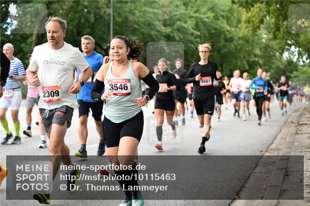 06.09.2026 - CURREX Alsterlauf Dr. Thomas Lammeyer http://msf.ph/oto/10115463 06.09.2026 09:10:38 Laufen 4577, 3546, 3661, 2309 meine-sportfotos.de