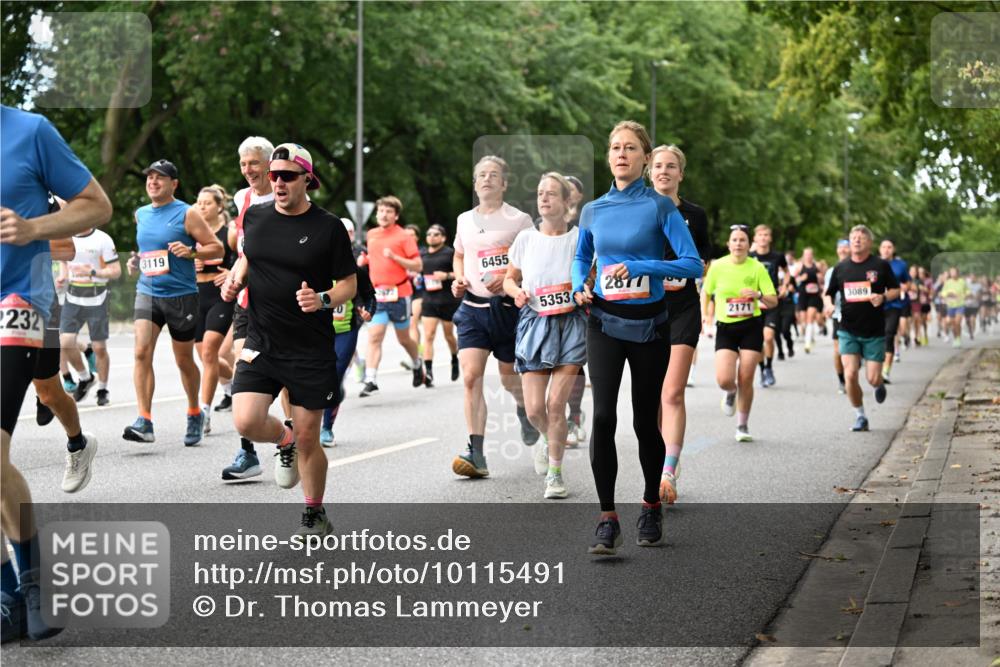 06.09.2026 - CURREX Alsterlauf Dr. Thomas Lammeyer http://msf.ph/oto/10115491 06.09.2026 09:10:42 Laufen 232, 3119, 572, 6455, 5353, 2817, 3089, 2171 meine-sportfotos.de