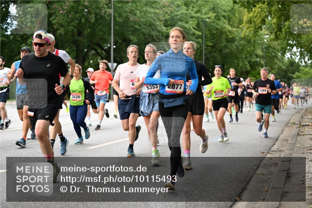 06.09.2026 - CURREX Alsterlauf Dr. Thomas Lammeyer http://msf.ph/oto/10115493 06.09.2026 09:10:42 Laufen 52, 3120, 2672, 6, 5353, 2877, 2171, 3089 meine-sportfotos.de