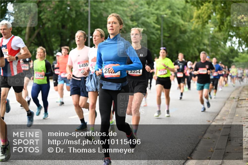 06.09.2026 - CURREX Alsterlauf Dr. Thomas Lammeyer http://msf.ph/oto/10115496 06.09.2026 09:10:43 Laufen 78, 4861, 3120, 6455, 53, 280, 3354, 3171 meine-sportfotos.de