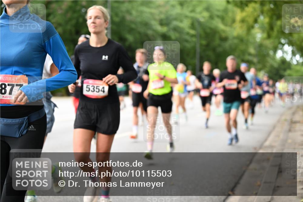 06.09.2026 - CURREX Alsterlauf Dr. Thomas Lammeyer http://msf.ph/oto/10115503 06.09.2026 09:10:43 Laufen 873, 5354 meine-sportfotos.de