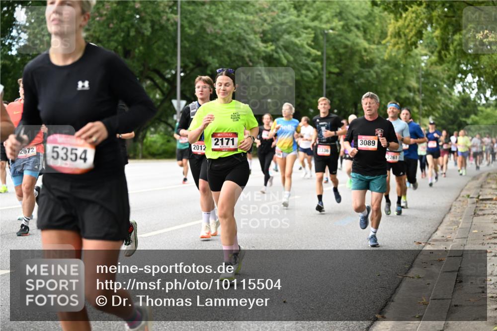 06.09.2026 - CURREX Alsterlauf Dr. Thomas Lammeyer http://msf.ph/oto/10115504 06.09.2026 09:10:44 Laufen 1, 2672, 5354, 2012, 2171, 2336, 3089, 2261 meine-sportfotos.de