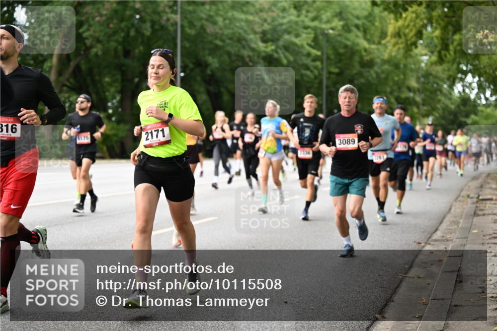 06.09.2026 - CURREX Alsterlauf Dr. Thomas Lammeyer http://msf.ph/oto/10115508 06.09.2026 09:10:44 Laufen 316, 1175, 2171, 2236, 3089 meine-sportfotos.de