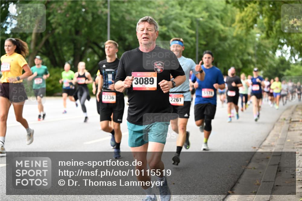 06.09.2026 - CURREX Alsterlauf Dr. Thomas Lammeyer http://msf.ph/oto/10115519 06.09.2026 09:10:46 Laufen 227, 2336, 3089, 2261, 5178 meine-sportfotos.de