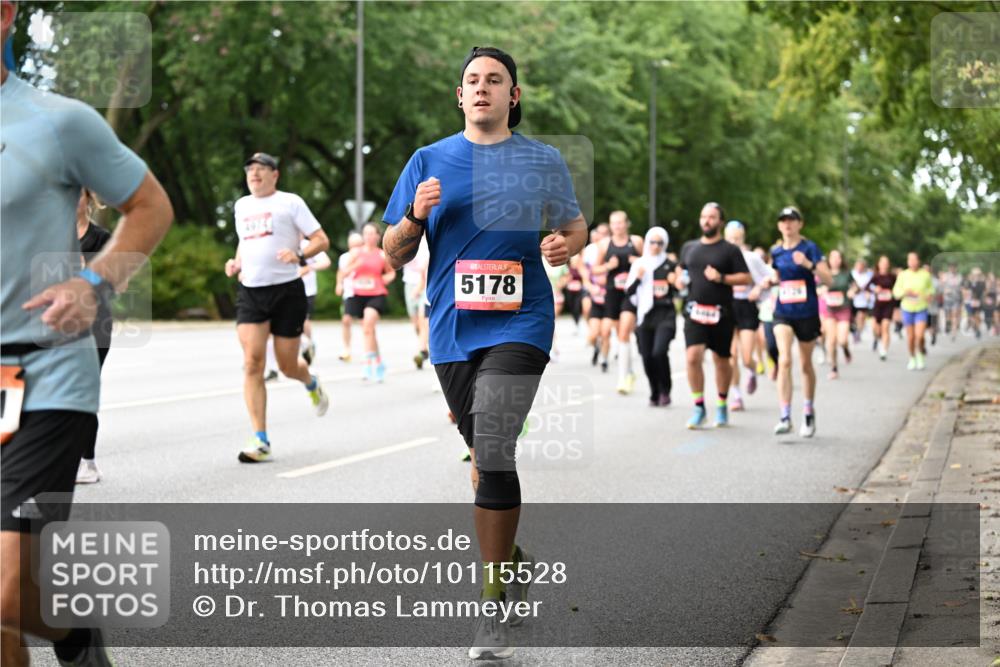 06.09.2026 - CURREX Alsterlauf Dr. Thomas Lammeyer http://msf.ph/oto/10115528 06.09.2026 09:10:47 Laufen 4974, 5178 meine-sportfotos.de