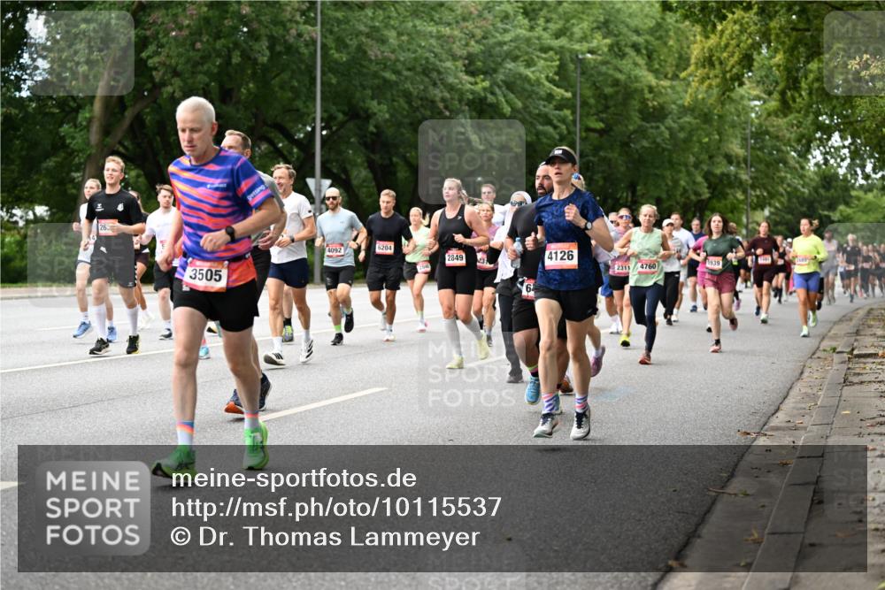 06.09.2026 - CURREX Alsterlauf Dr. Thomas Lammeyer http://msf.ph/oto/10115537 06.09.2026 09:10:48 Laufen 26, 3505, 4092, 6204, 2849, 4126, 2311, 4760, 5939, 2485 meine-sportfotos.de
