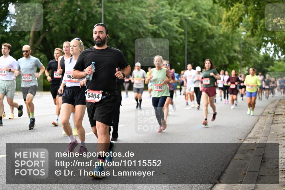 06.09.2026 - CURREX Alsterlauf Dr. Thomas Lammeyer http://msf.ph/oto/10115552 06.09.2026 09:10:50 Laufen 5313, 468, 4092, 6464, 4760, 1829 meine-sportfotos.de