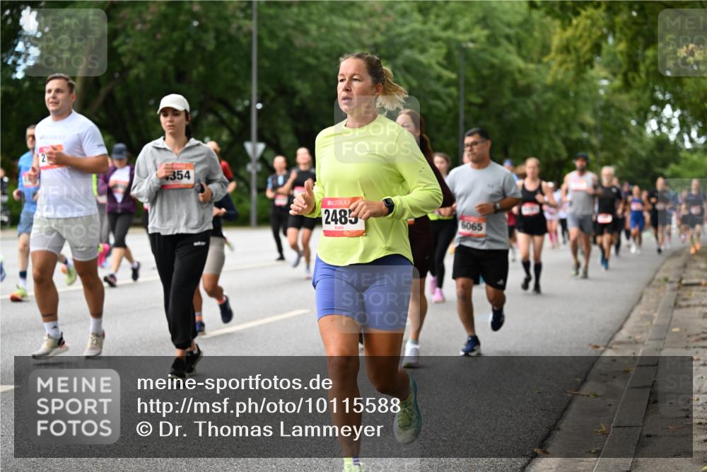 06.09.2026 - CURREX Alsterlauf Dr. Thomas Lammeyer http://msf.ph/oto/10115588 06.09.2026 09:10:56 Laufen 354, 2485, 6065 meine-sportfotos.de