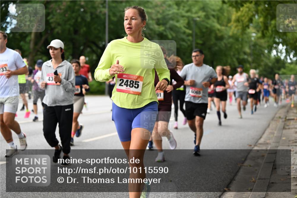 06.09.2026 - CURREX Alsterlauf Dr. Thomas Lammeyer http://msf.ph/oto/10115590 06.09.2026 09:10:56 Laufen 733, 43, 2485, 6065 meine-sportfotos.de