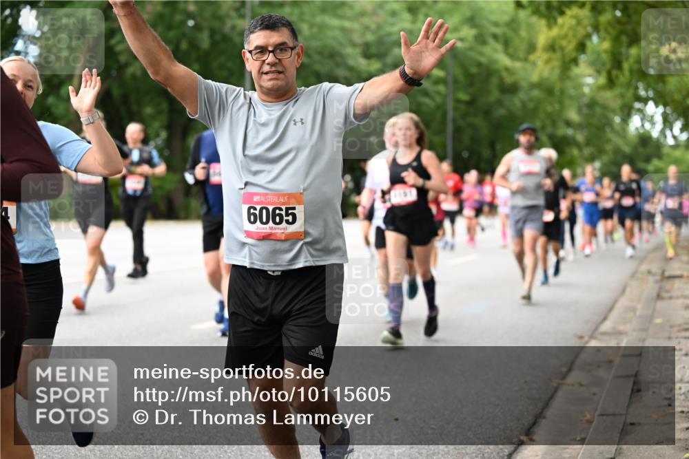 06.09.2026 - CURREX Alsterlauf Dr. Thomas Lammeyer http://msf.ph/oto/10115605 06.09.2026 09:10:58 Laufen 6065 meine-sportfotos.de