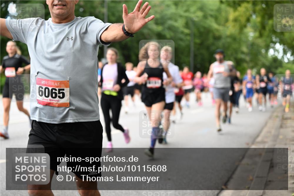 06.09.2026 - CURREX Alsterlauf Dr. Thomas Lammeyer http://msf.ph/oto/10115608 06.09.2026 09:10:58 Laufen 6065 meine-sportfotos.de