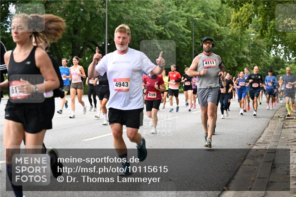 06.09.2026 - CURREX Alsterlauf Dr. Thomas Lammeyer http://msf.ph/oto/10115615 06.09.2026 09:11:00 Laufen 619, 4052, 4943, 2229, 1205, 2766, 4111, 4059, 3231, 3852 meine-sportfotos.de