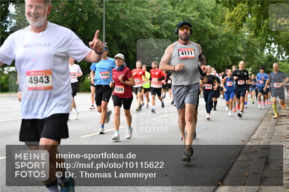06.09.2026 - CURREX Alsterlauf Dr. Thomas Lammeyer http://msf.ph/oto/10115622 06.09.2026 09:11:00 Laufen 4048, 4765, 4943, 2229, 44, 23, 4111, 3852 meine-sportfotos.de